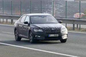 Skoda Superb MY 2020 foto spia 12 febbraio 2019 - 1