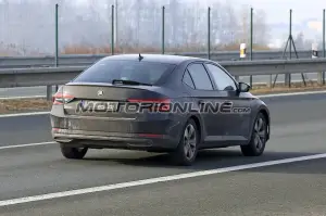 Skoda Superb MY 2020 foto spia 12 febbraio 2019 - 8