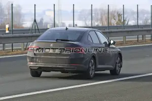 Skoda Superb MY 2020 foto spia 12 febbraio 2019 - 9