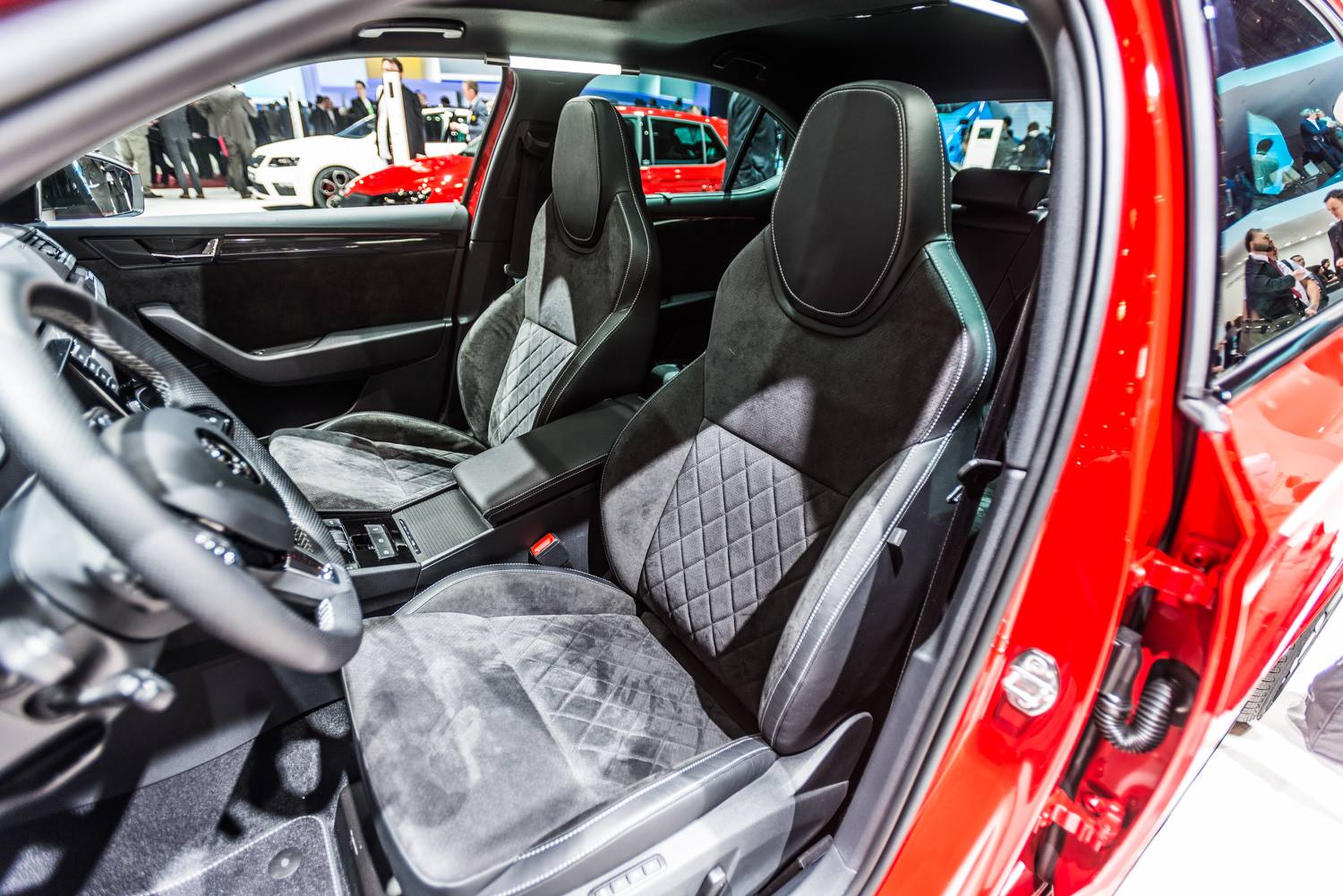 Skoda Superb SportLine - Salone di Ginevra 2016