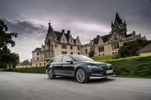 Skoda Superb - Storia