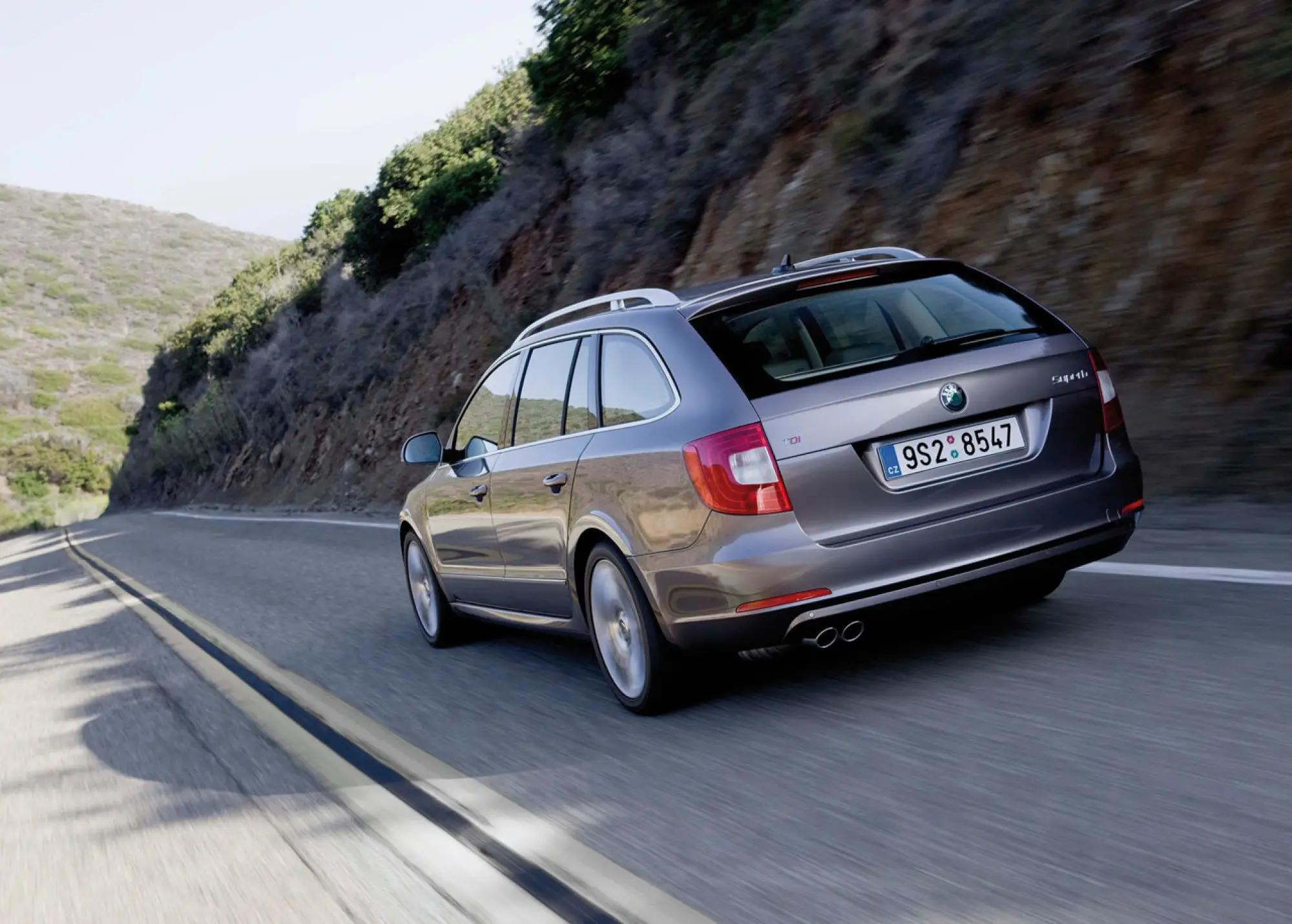 Skoda Superb Wagon - 9