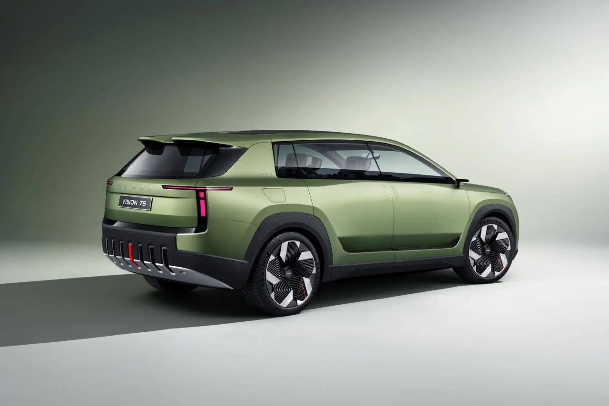 Skoda Vision 7S - Foto ufficiali - 5