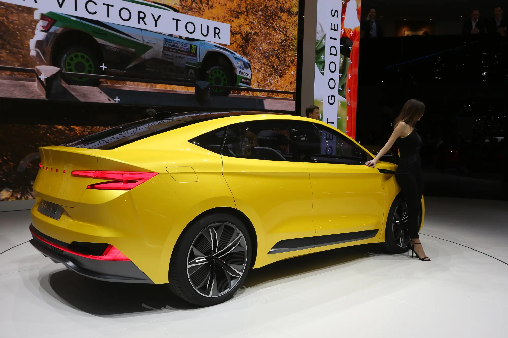 Skoda Vision iV Concept - Foto live Salone di Ginevra 2019 - 5