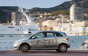 Smart Electric Drive & Mercedes Classe B Fuel Cell - 16