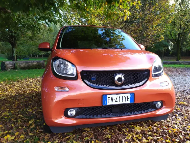 Smart EQ fortwo cabrio 2019 - Prova su strada - 5