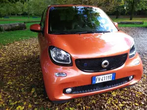 Smart EQ fortwo cabrio 2019 - Prova su strada - 15