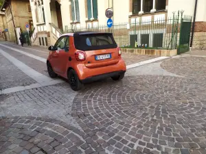 Smart EQ fortwo cabrio 2019 - Prova su strada