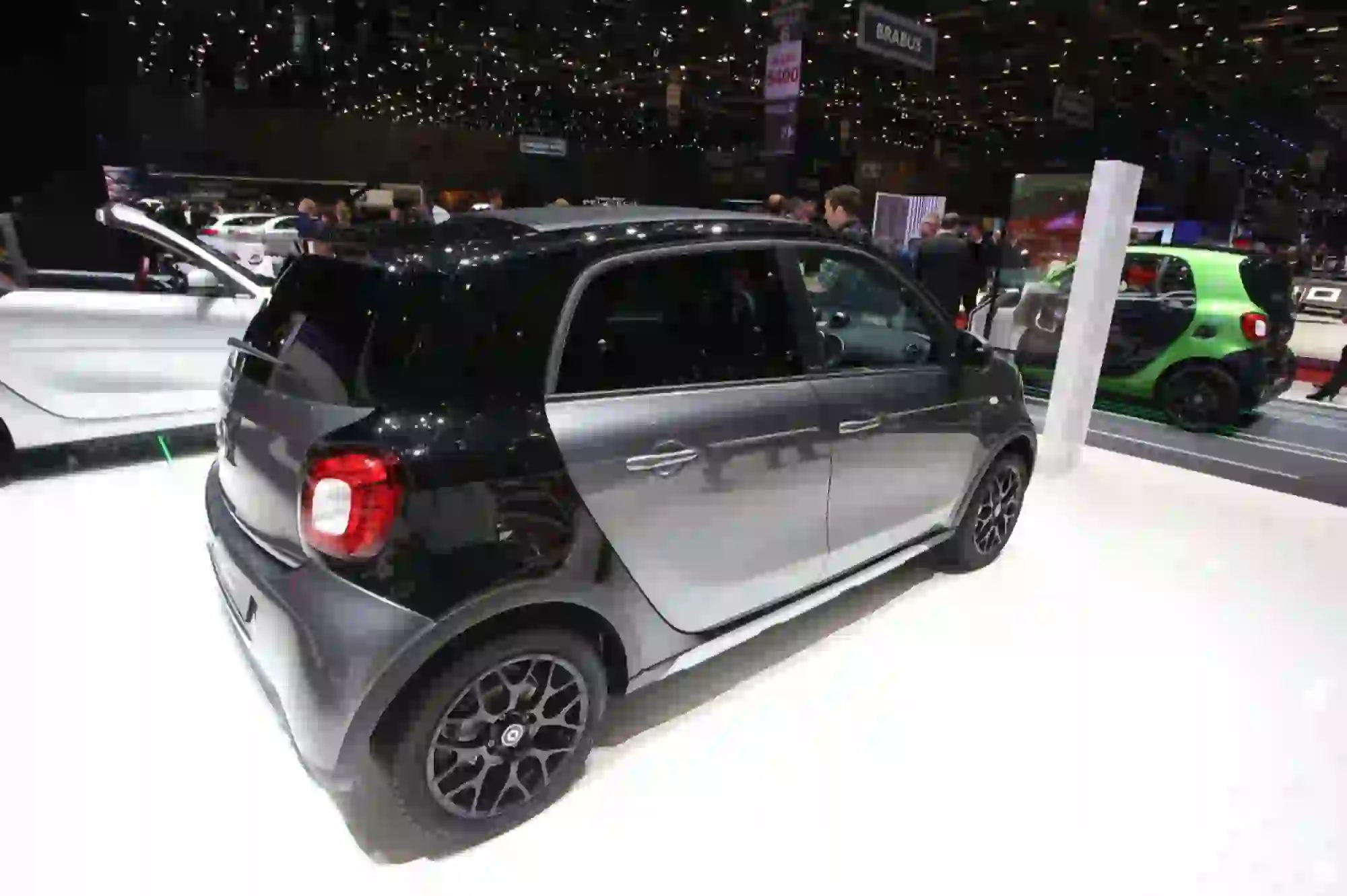 Smart ForFour CrossTown Foto Live - Salone di Ginevra 2017 - 4