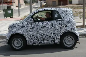 Smart ForTwo 2014 - Foto spia 23-09-2013 - 3