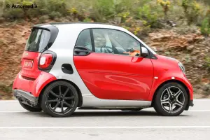 Smart ForTwo Brabus 2015 - Foto spia 08-12-2014