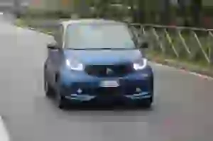 Smart ForTwo Brabus: prova su strada