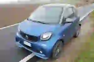 Smart ForTwo Brabus: prova su strada