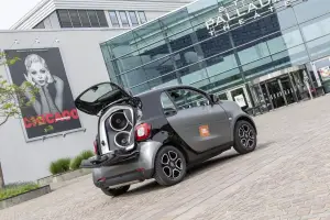 Smart ForTwo by JBL - 5