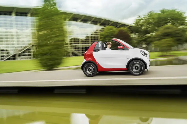 Smart Fortwo Cabrio 2016 - 30