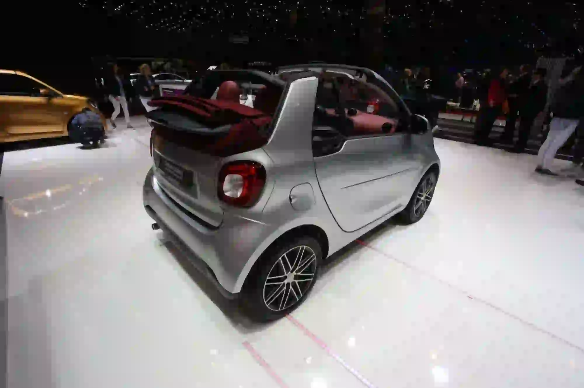 Smart ForTwo Cabrio Brabus Foto Live - Salone di Ginevra 2017 - 4