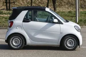 Smart ForTwo Cabrio - Foto spia 30-03-2015 - 6