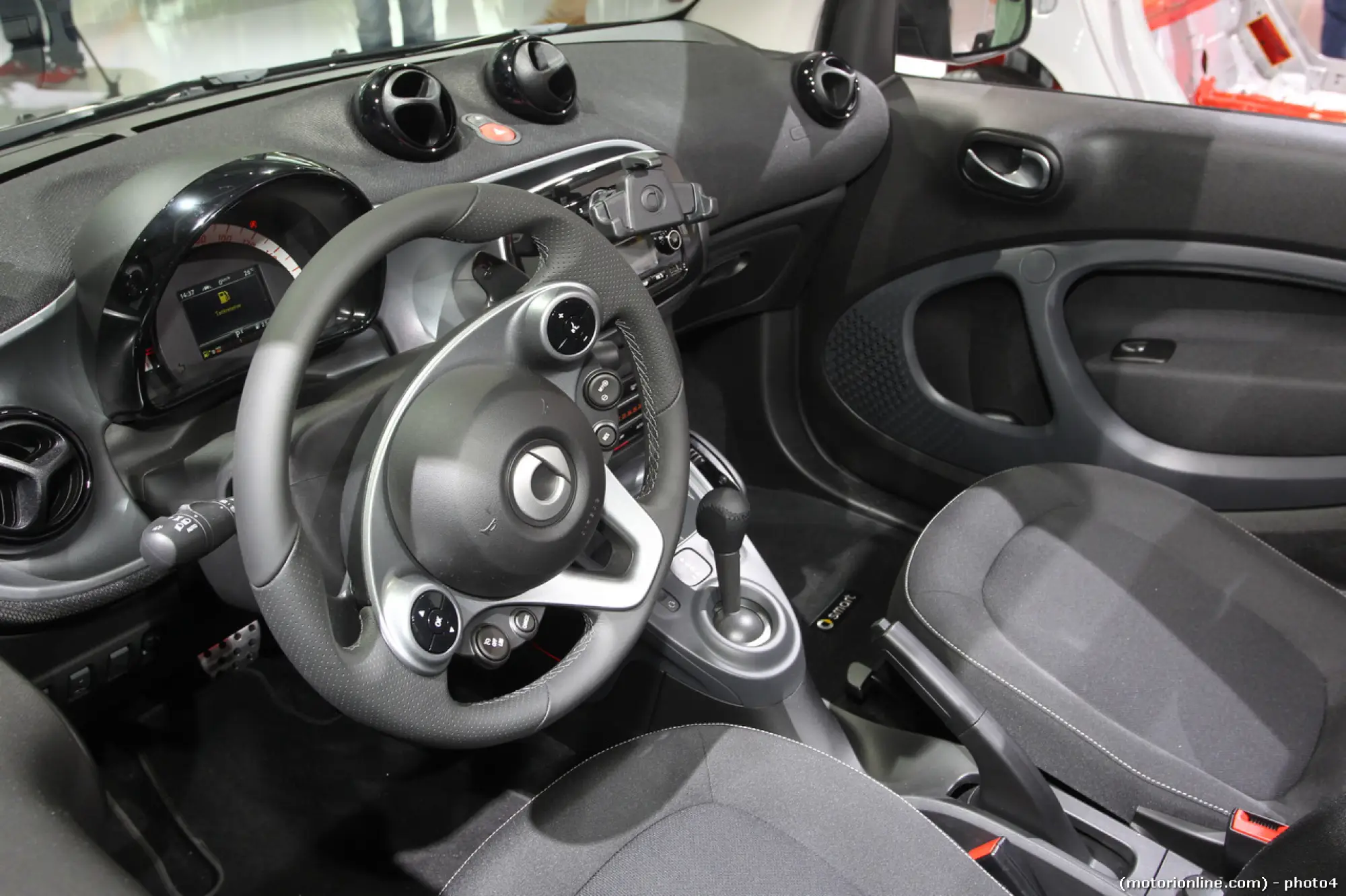 smart fortwo cabrio - Salone di Francoforte 2015 - 8