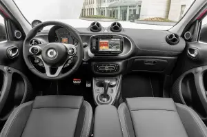 Smart ForTwo e ForFour Brabus 2016