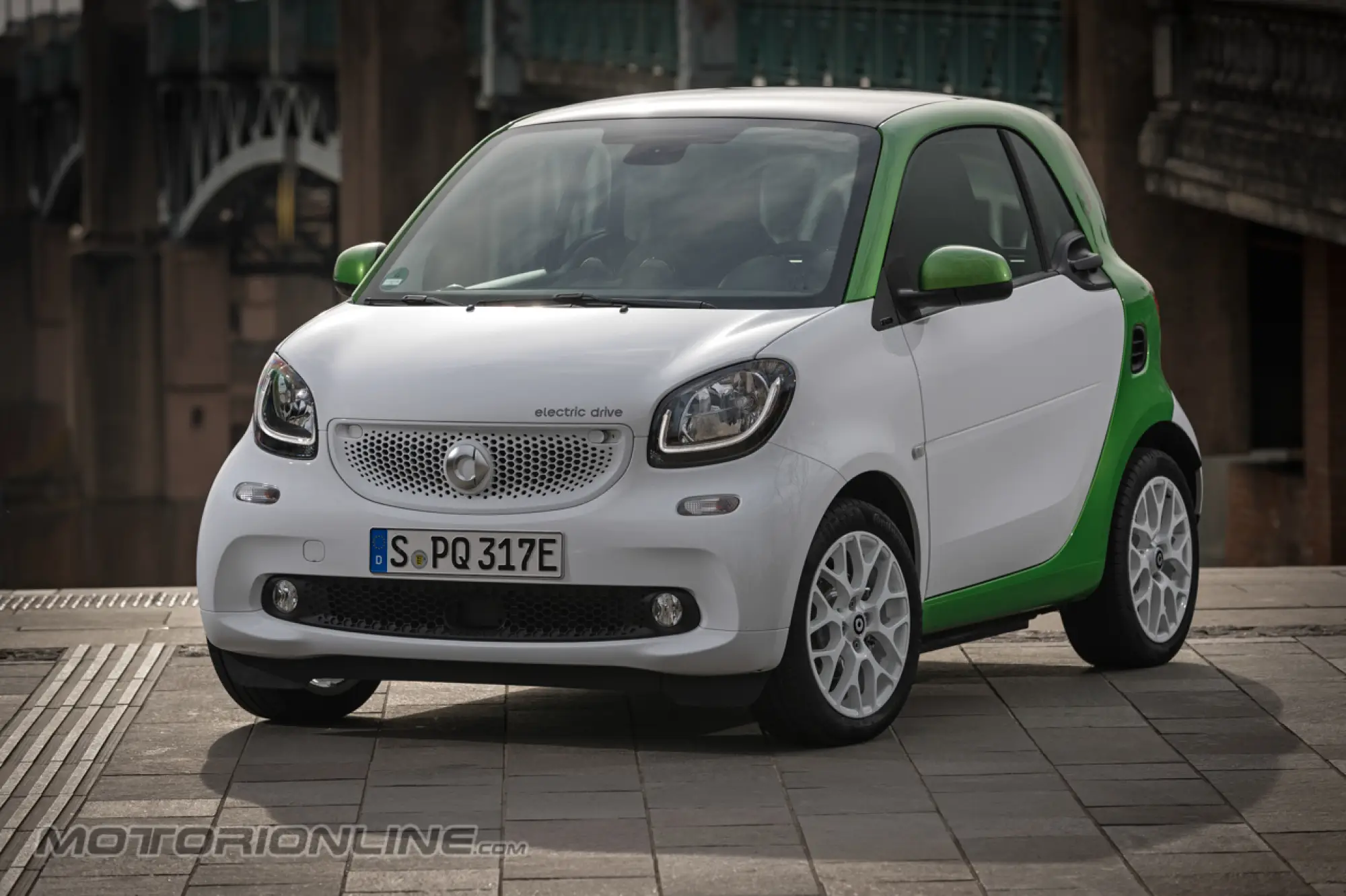 Smart ForTwo e ForFour Electric Drive MY 2017 - 176