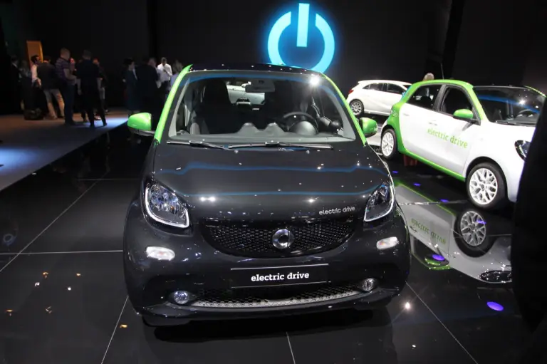 smart fortwo ED - Salone di Parigi 2016 - 1