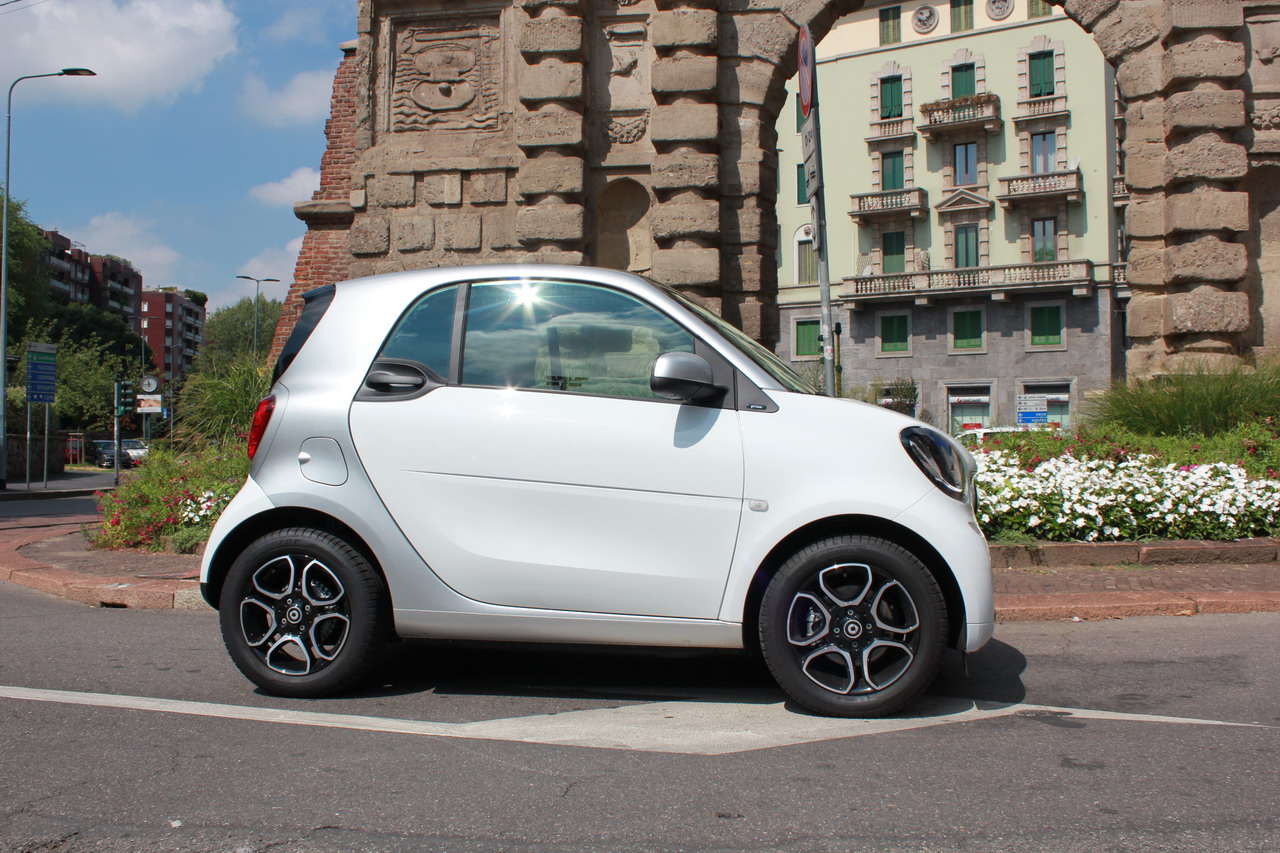 Smart ForTwo Twinamic: prova su strada