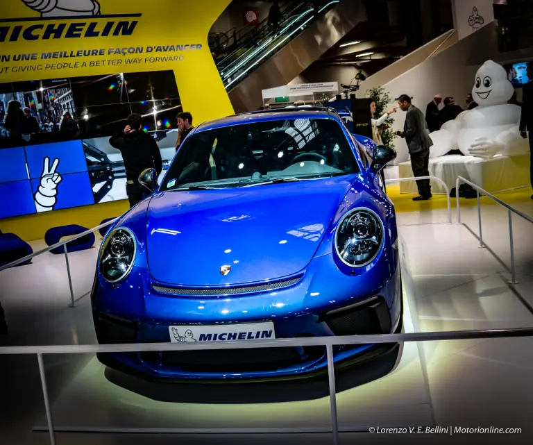 Speciale Michelin Track Connect - Salone di Parigi 2018 - 1