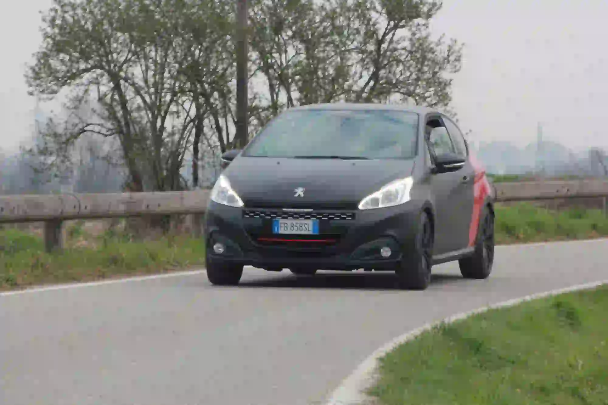 [SPECIALE PEUGEOT 208] L'essenza della piccola bomba: Peugeot 208 GTi By Peugeot Sport [PROVA] - 19