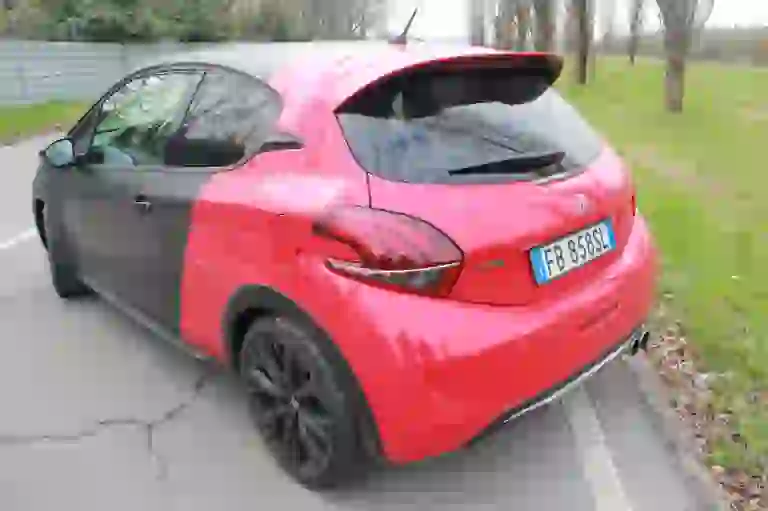 [SPECIALE PEUGEOT 208] L'essenza della piccola bomba: Peugeot 208 GTi By Peugeot Sport [PROVA] - 34