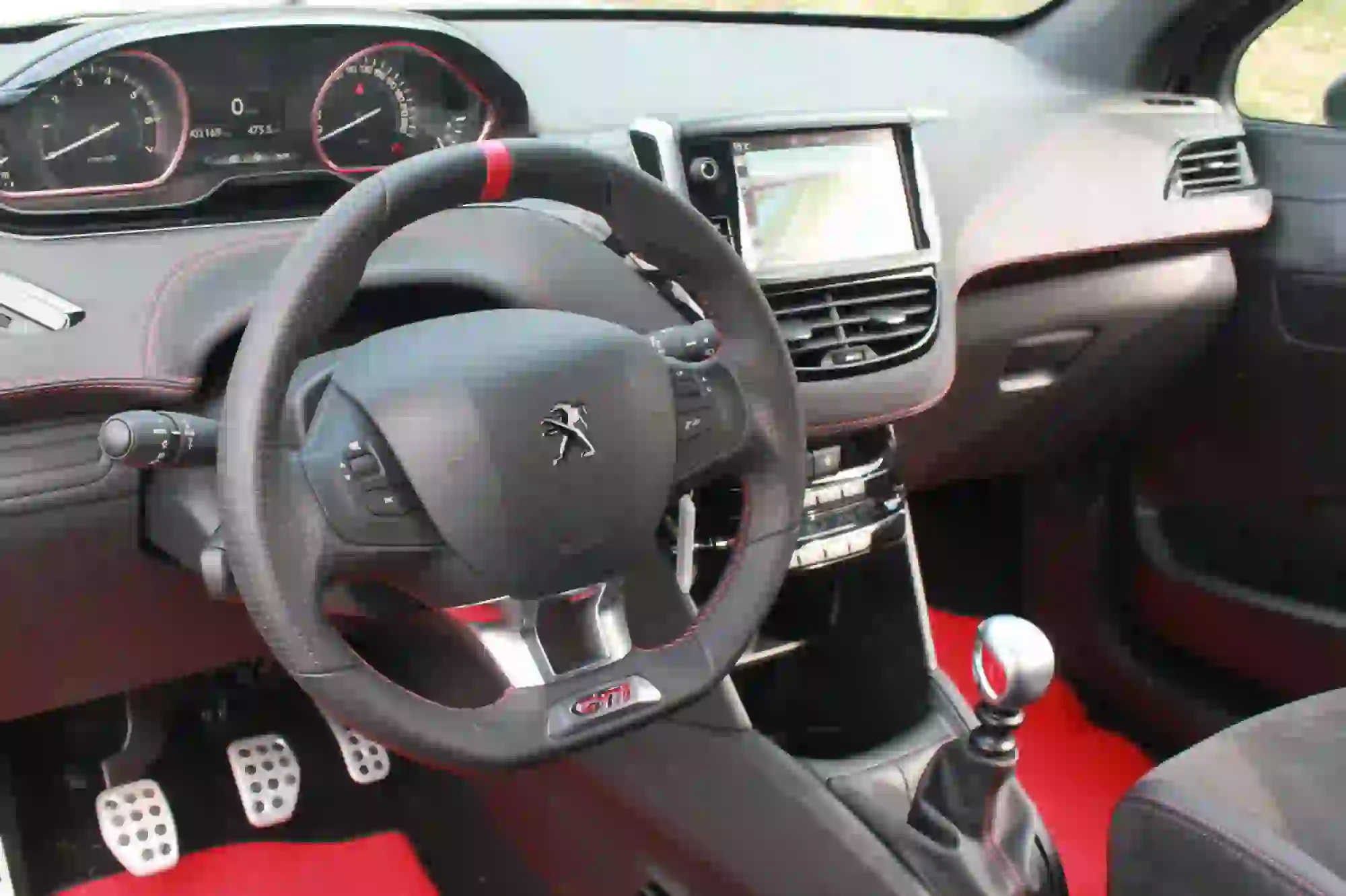 [SPECIALE PEUGEOT 208] L'essenza della piccola bomba: Peugeot 208 GTi By Peugeot Sport [PROVA] - 54
