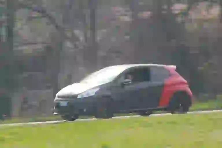 [SPECIALE PEUGEOT 208] L'essenza della piccola bomba: Peugeot 208 GTi By Peugeot Sport [PROVA] - 77
