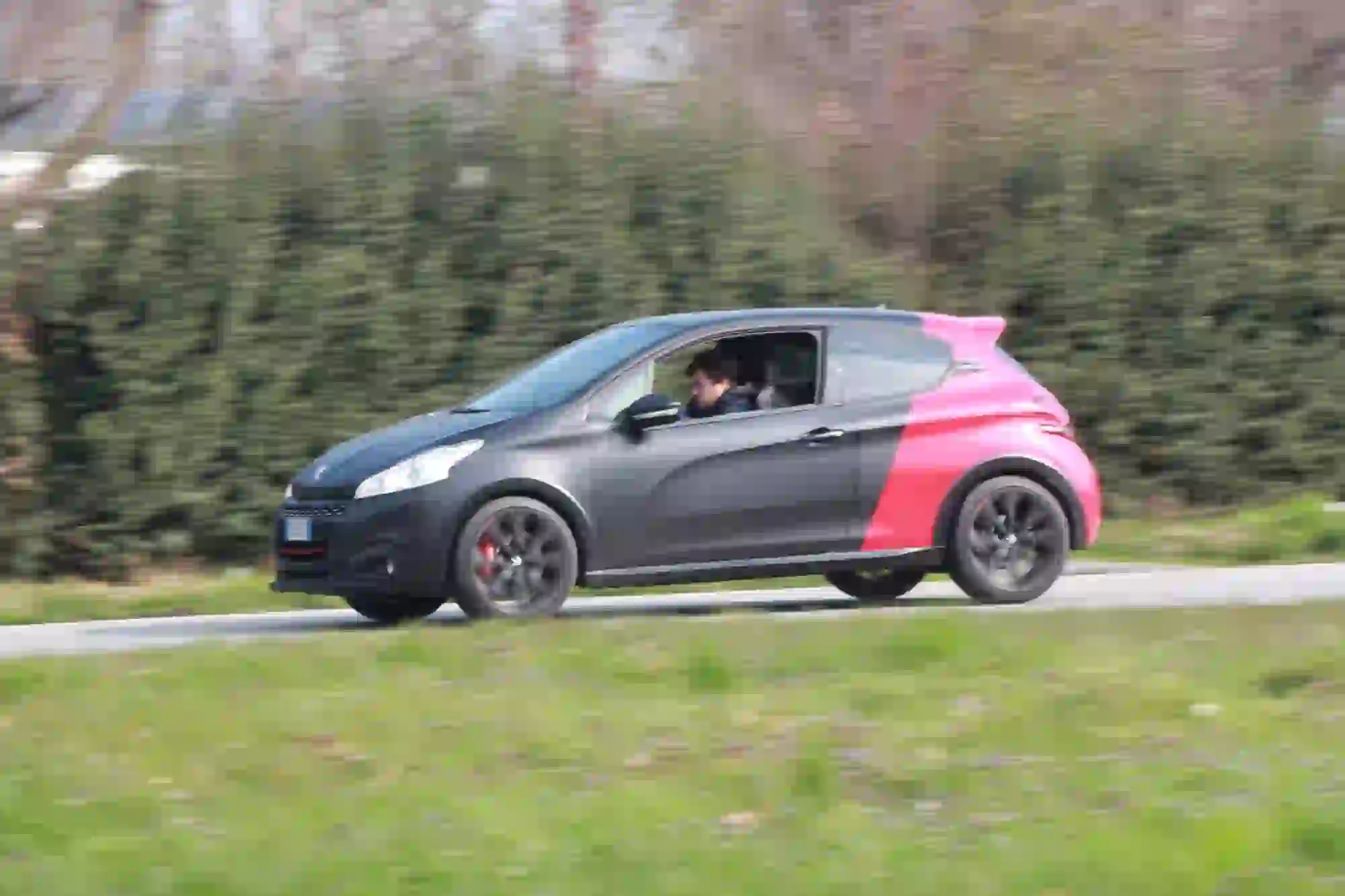 [SPECIALE PEUGEOT 208] L'essenza della piccola bomba: Peugeot 208 GTi By Peugeot Sport [PROVA] - 92