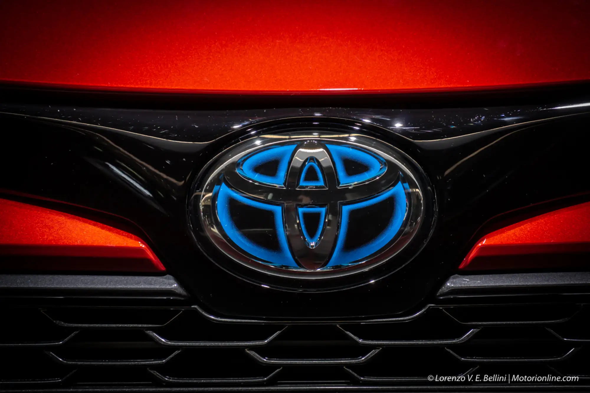 Speciale Toyota RAV4 e Corolla - Salone di Parigi 2018 - 3