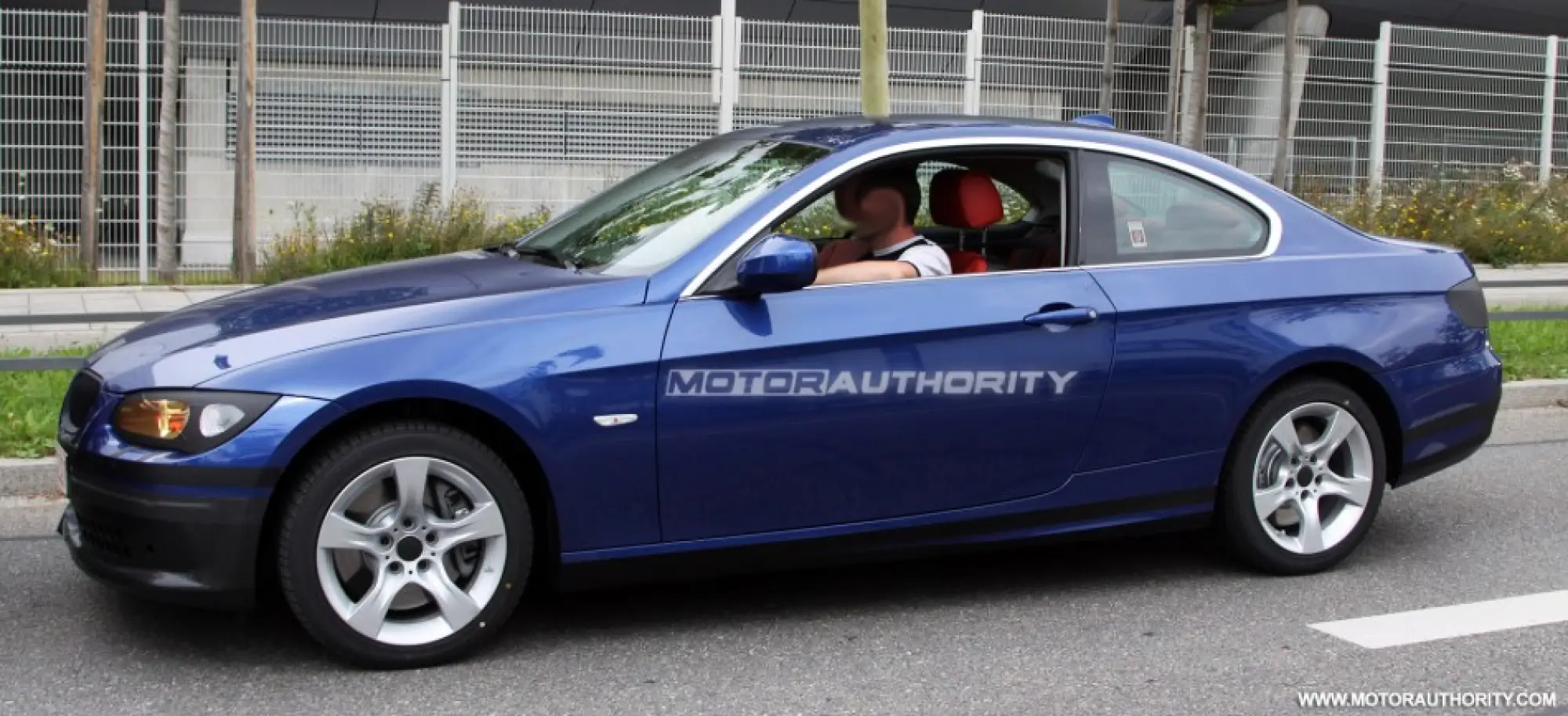 Spy shots BMW Serie-3 Coupé - 10