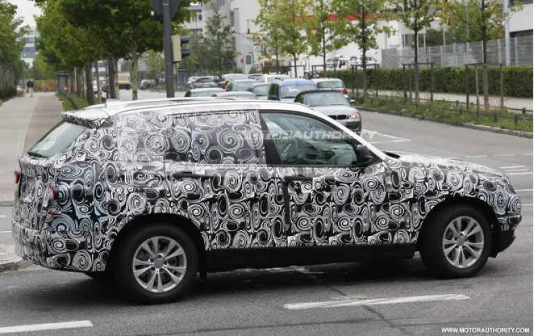 Spy shots BMW X3 - 3