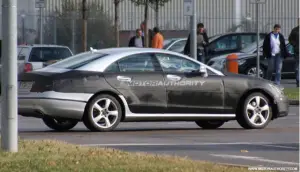 Spy shots della Mercedes CLS 2011