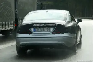 Spy shots della Mercedes CLS 2011 - 8