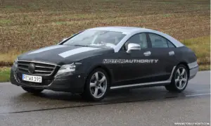Spy shots della Mercedes CLS 2011 - 11