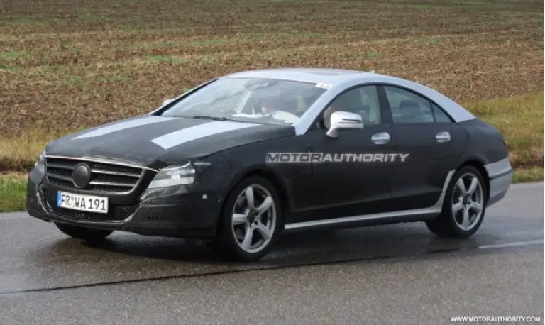 Spy shots della Mercedes CLS 2011 - 11