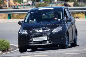 Spy shots Ford C-Max