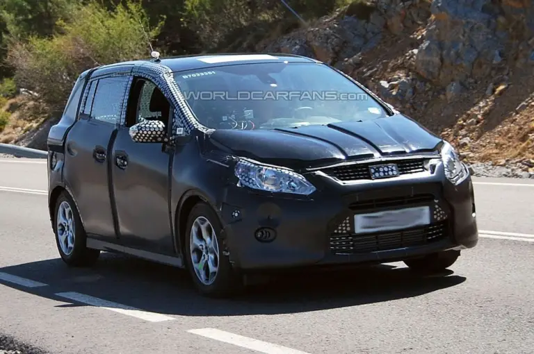 Spy shots Ford C-Max - 5