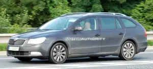 Spy shots Skoda Superb