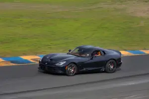 SRT Viper 2013 - 36