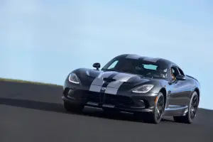 SRT Viper 2013