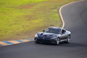 SRT Viper 2013