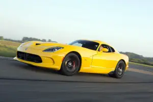 SRT Viper 2013 - 35