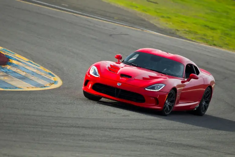 SRT Viper 2013 - 82