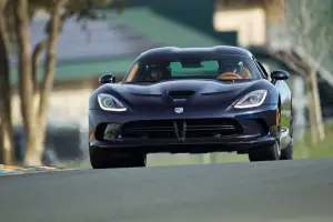 SRT Viper 2013