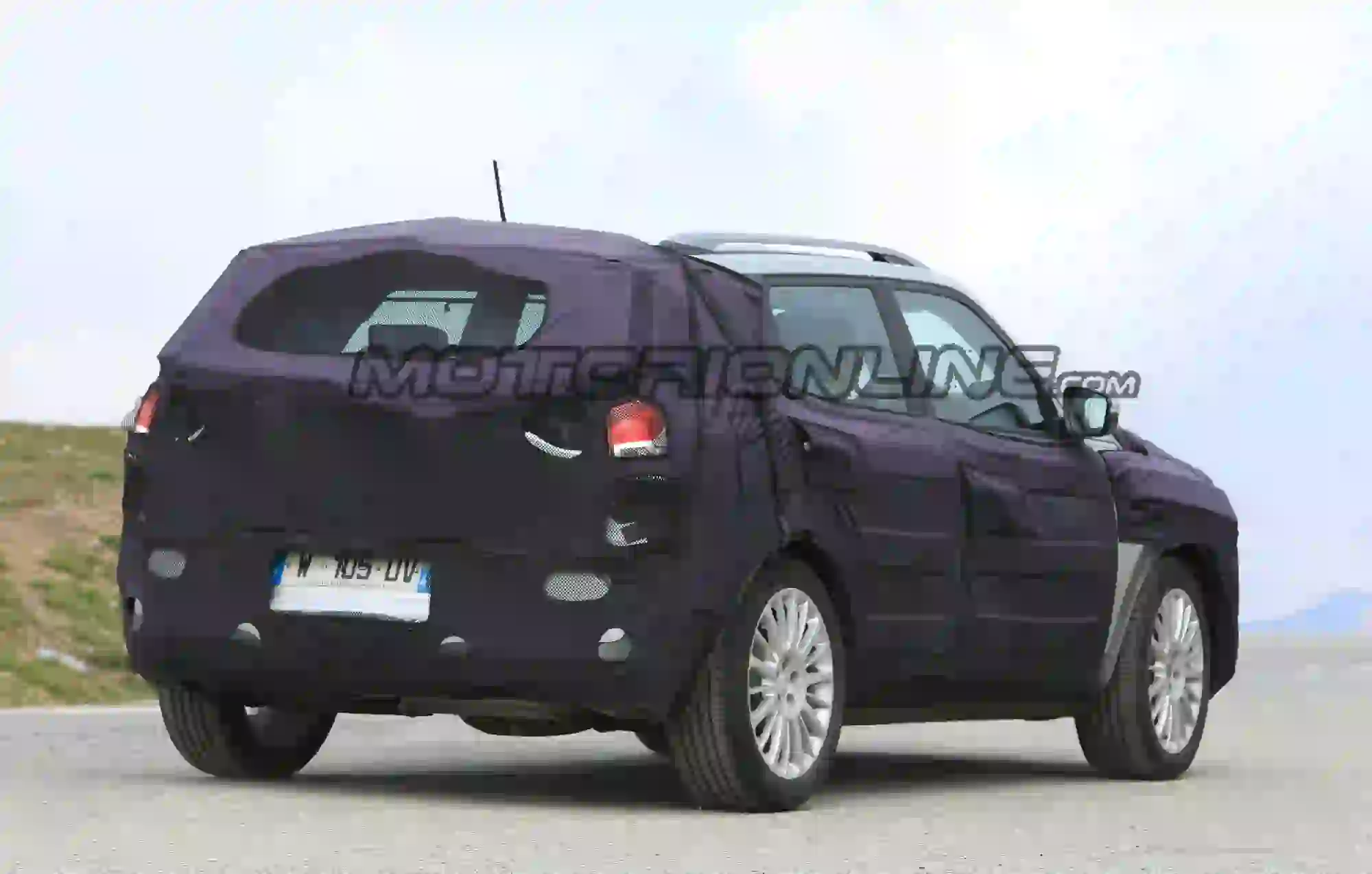 SsangYong Korando MY 2020 - Foto spia 13-06-2018 - 16