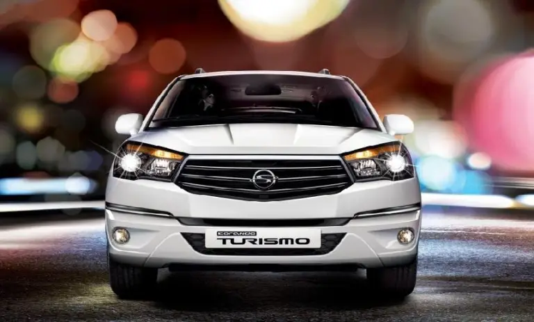 SsangYong Korando Turismo 2014 - 6